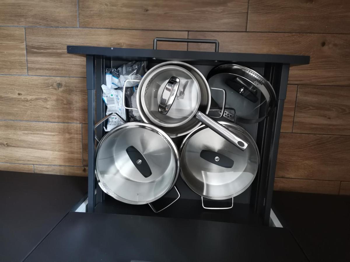 Przytulny Apartament W Wiezowcu - Centrum Miasta Podwislocze 38 Ряшів Екстер'єр фото